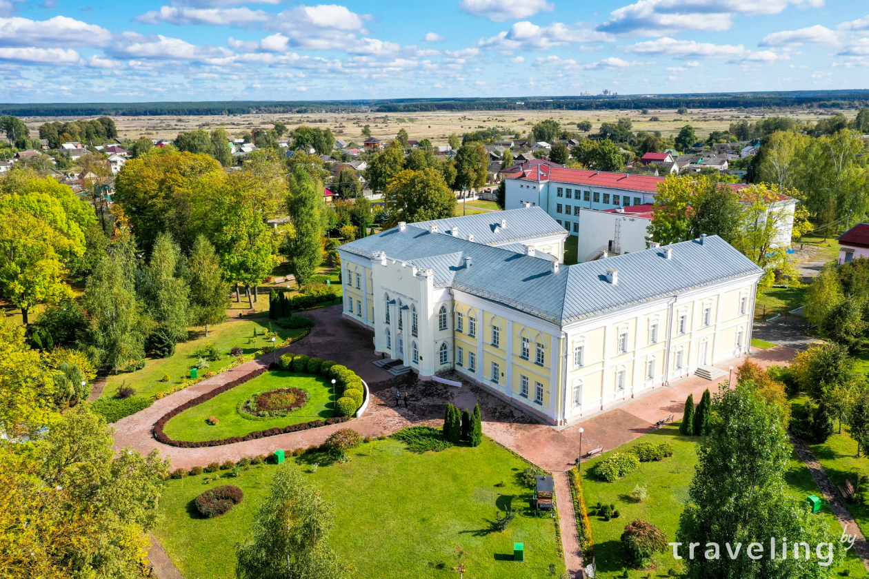 Дворцы и замки белоруссии фото