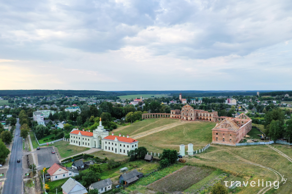Замок в Ружанах
