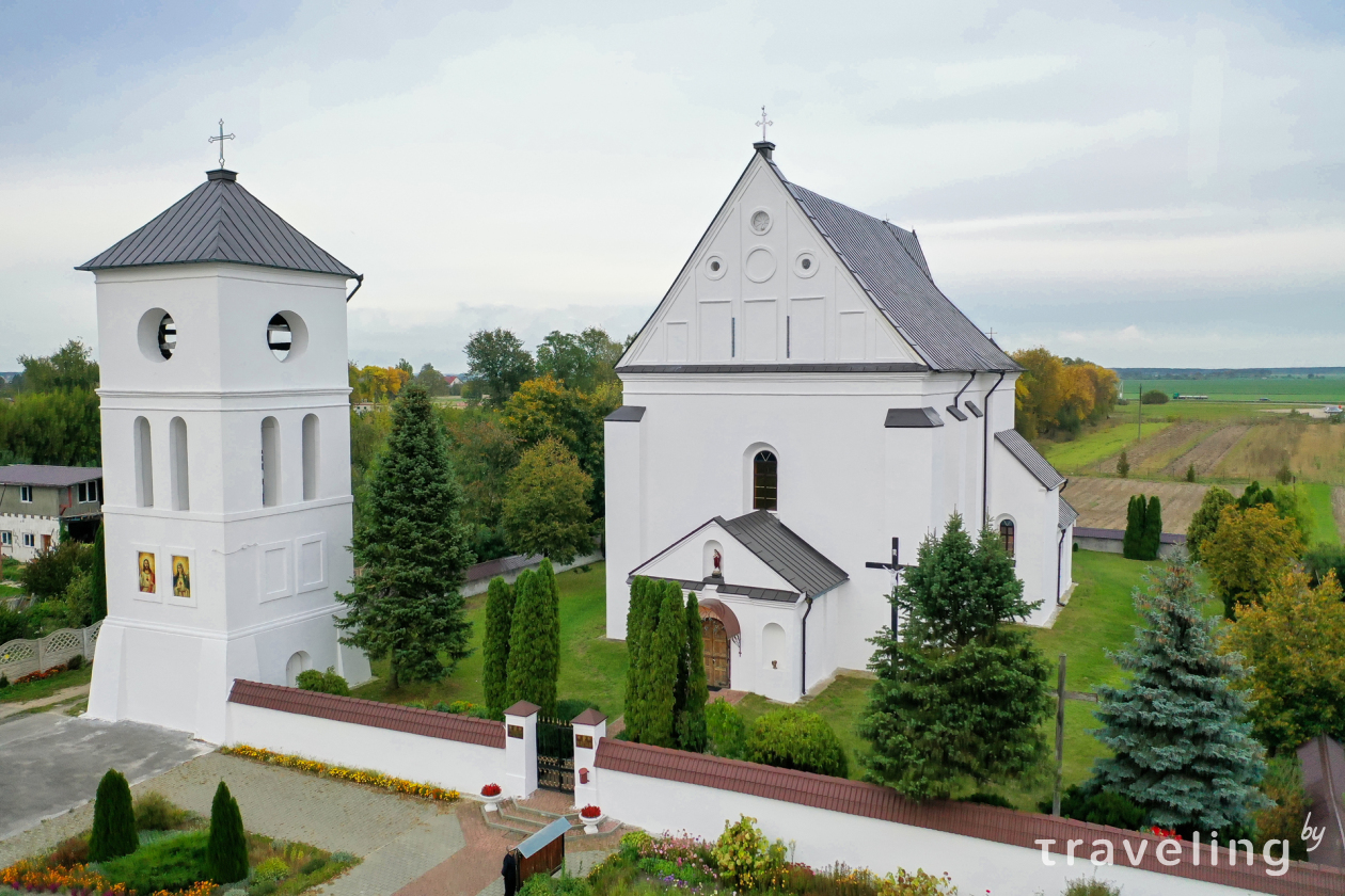 Скемпе костел