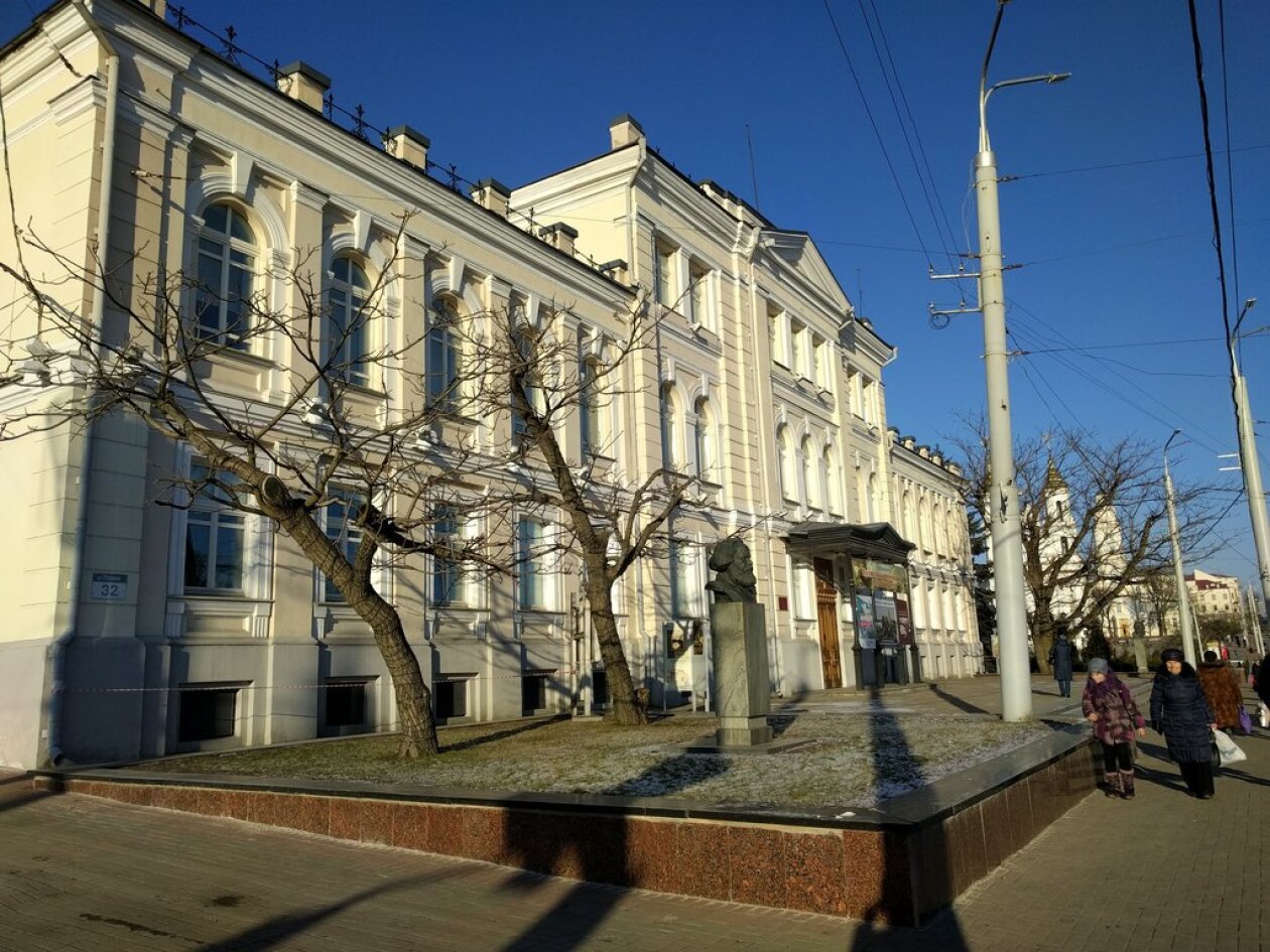 Художественный музей в здании бывшего окружного суда