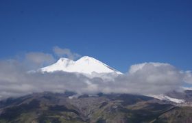 Восхождение на Эльбрус 5642 - высочайшую вершину Европы. Экстрим с комфортом для новичков и опытных