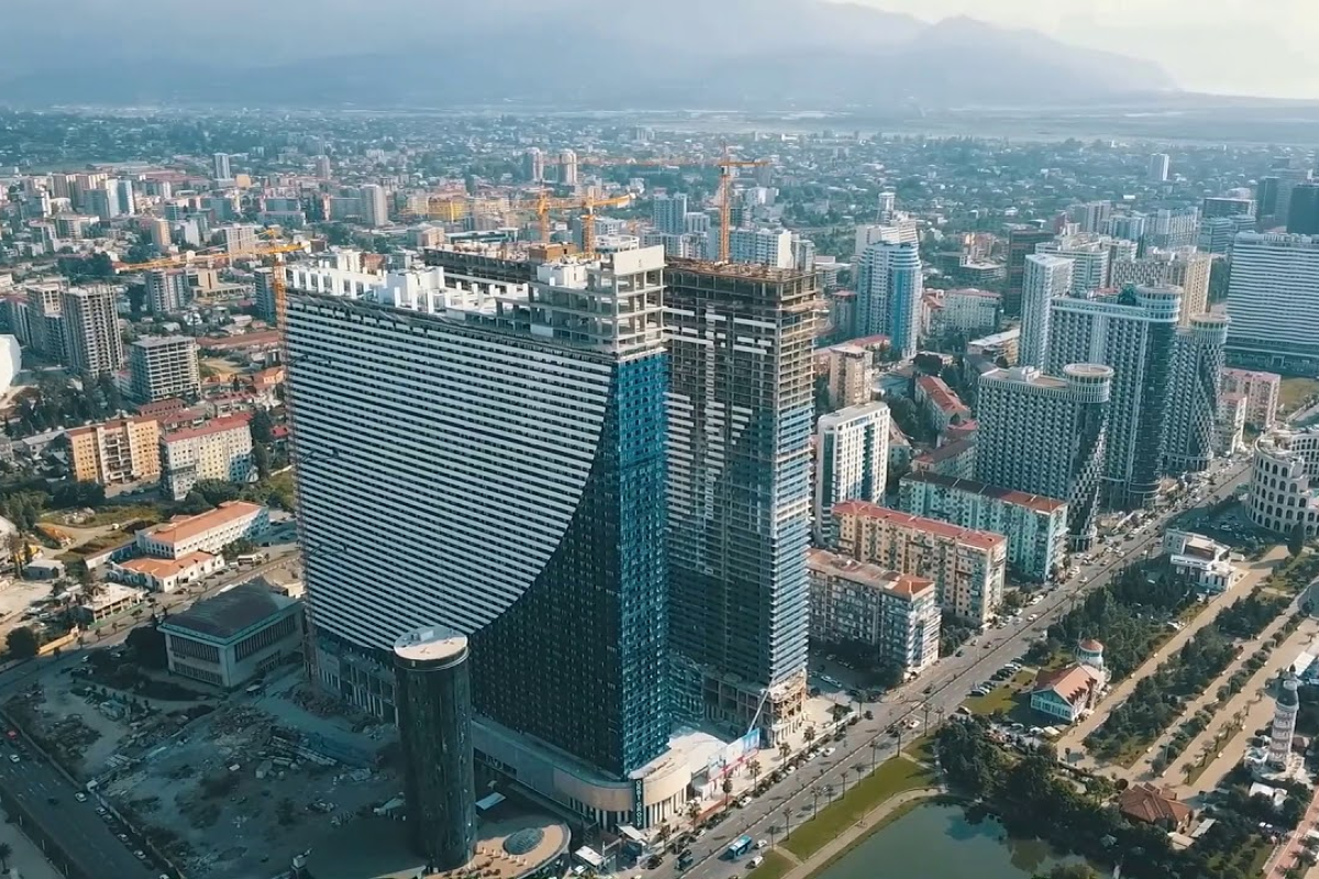  Апартаменты Orbi City/ Батуми. Автобусный тур в Грузию с отдыхом на море 