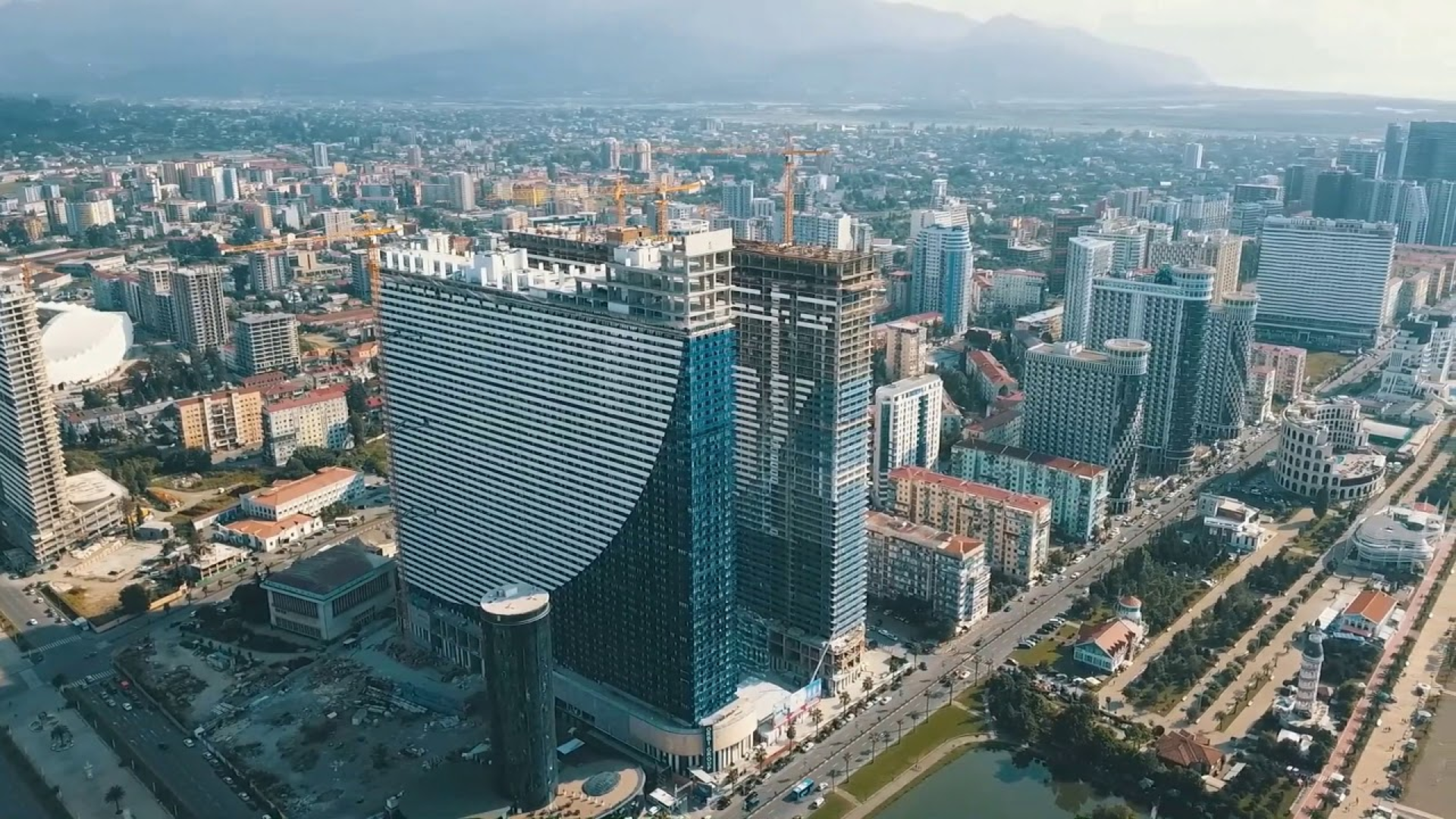  Апартаменты Orbi City/ Батуми. Автобусный тур в Грузию с отдыхом на море 