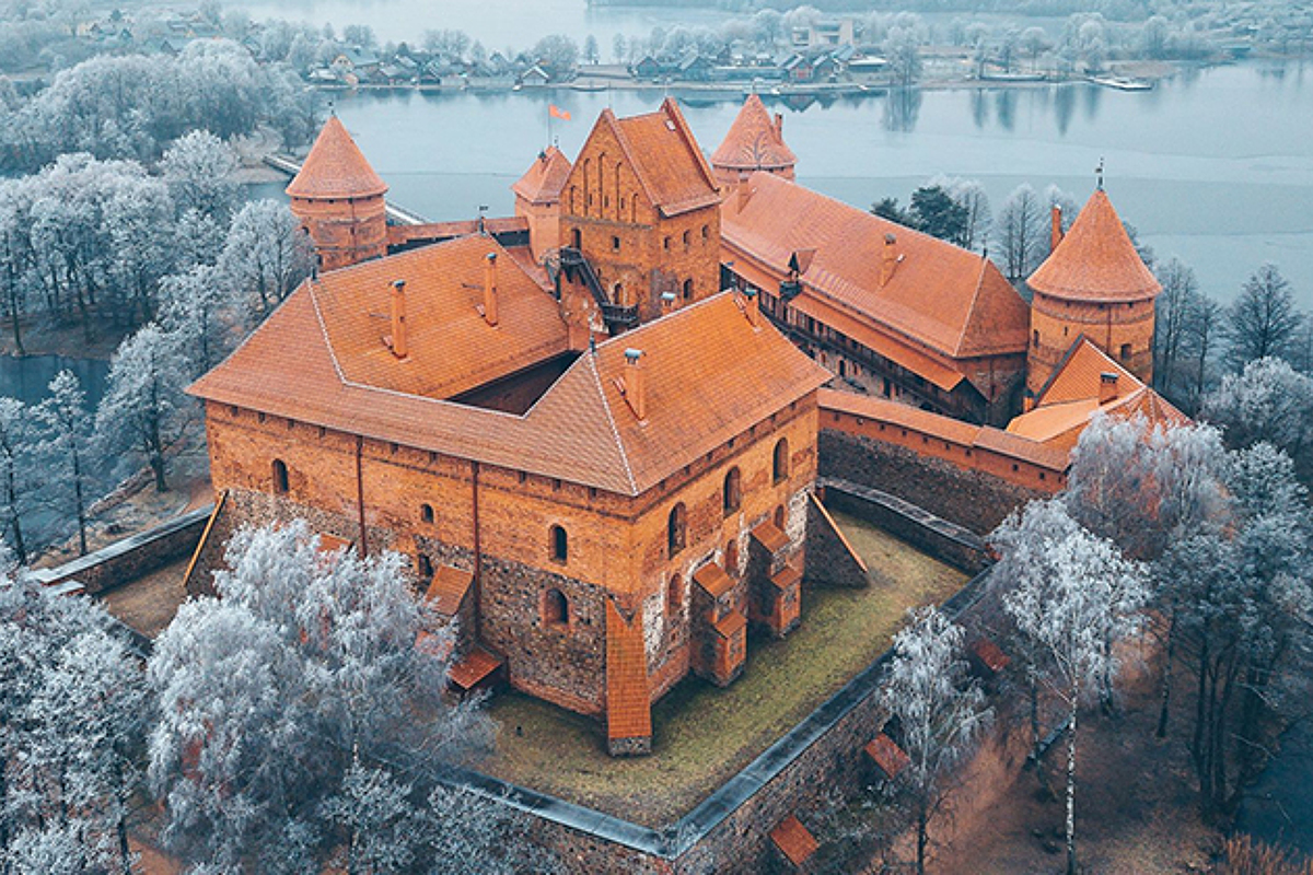 Выходные в Вильнюсе с проживанием в отеле «Vilnius Grand Resort» 4* + Тракай  1