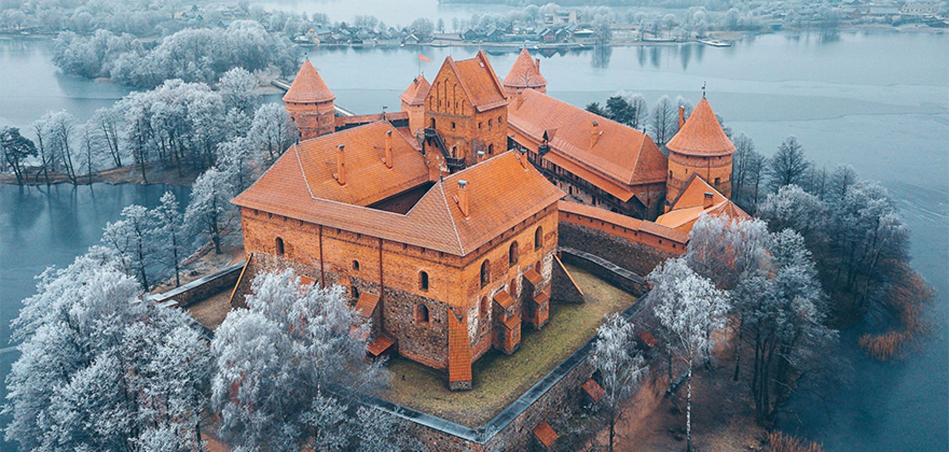Выходные в Вильнюсе с проживанием в отеле «Vilnius Grand Resort» 4* + Тракай  1
