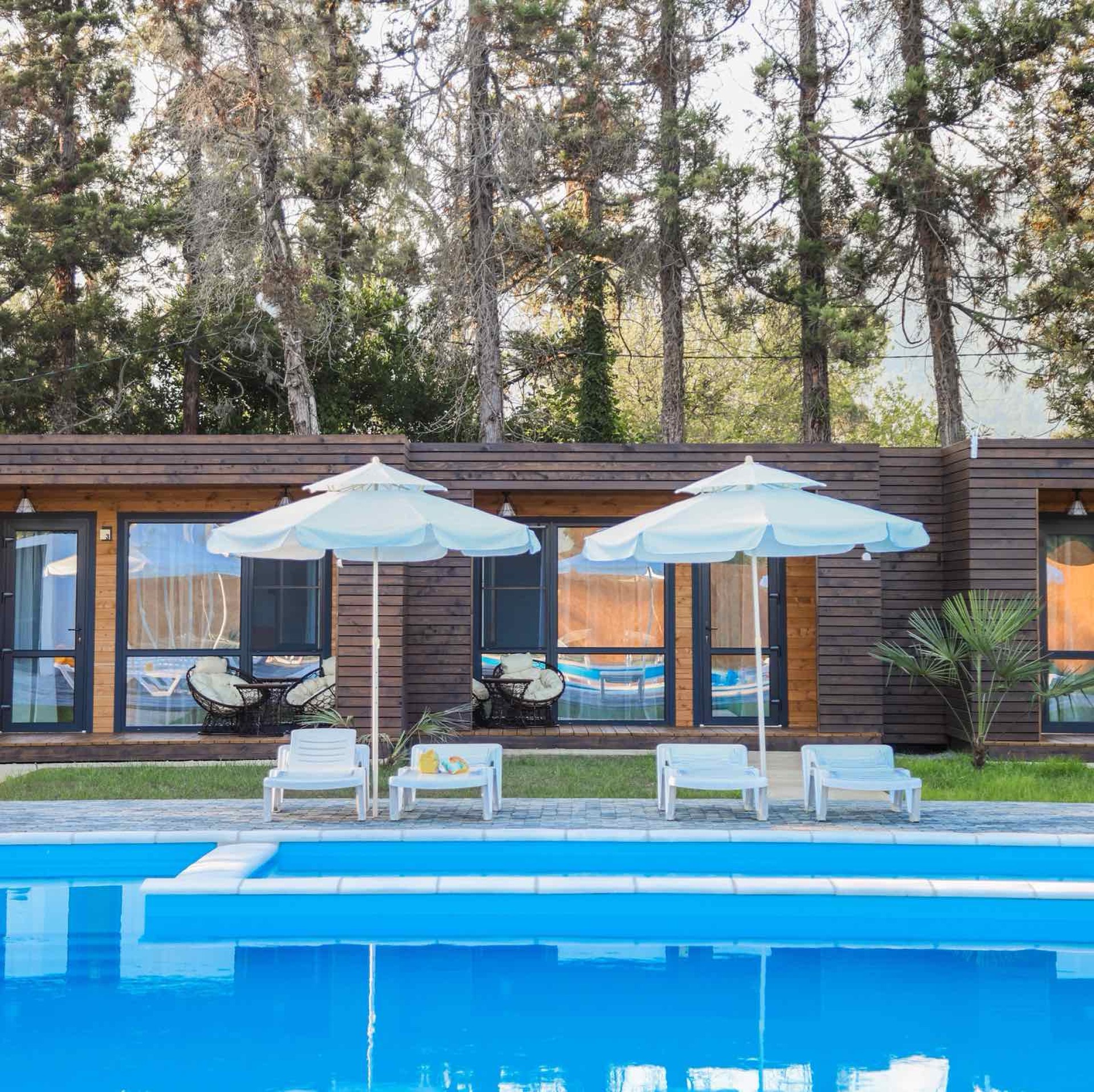 Гагра, Алахадзе. База отдыха «POOLSIDE beach resort» на поезде! Отдельные коттеджи, БОЛЬШОЙ БАССЕЙН 6