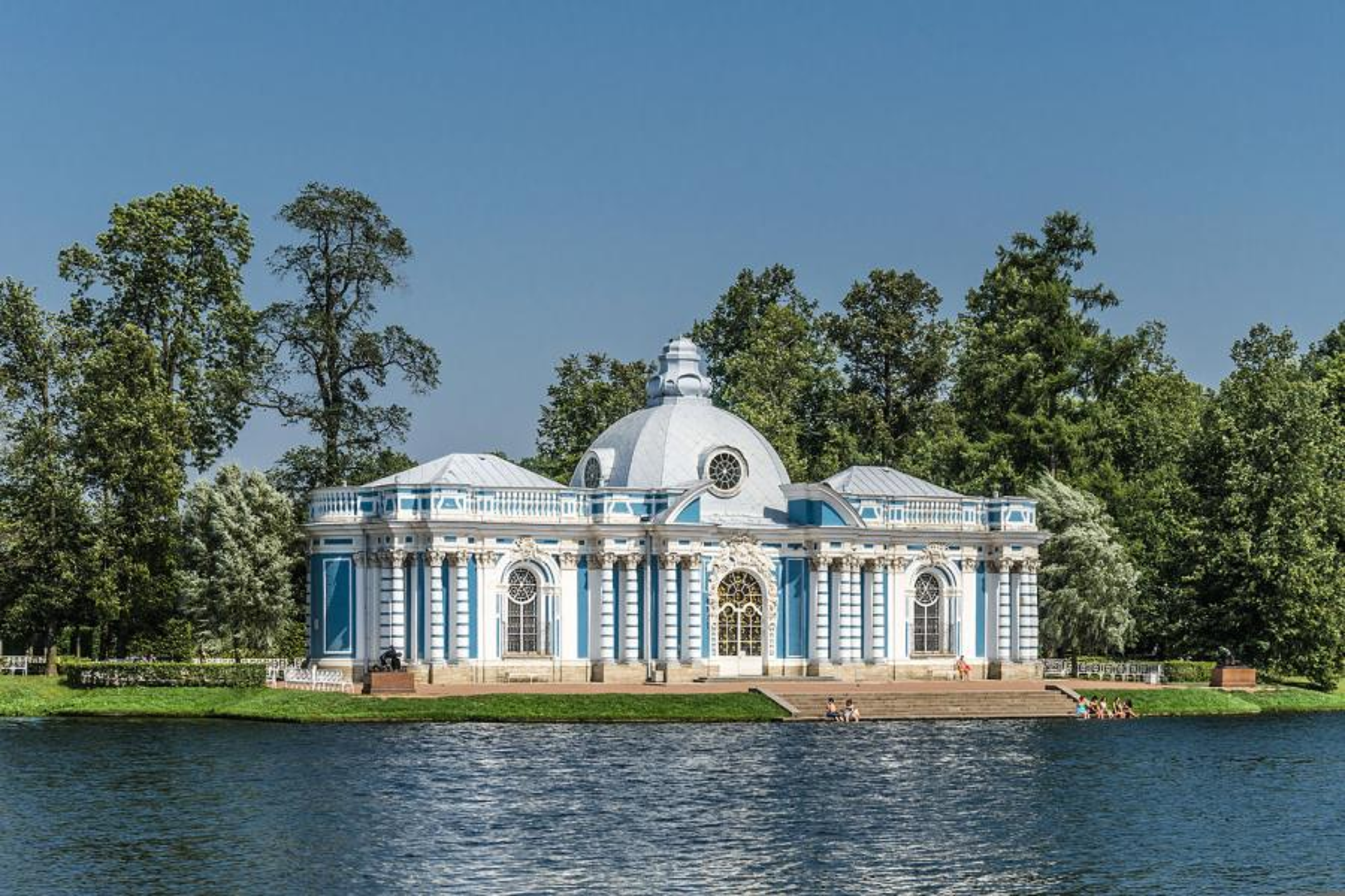 Гранд-тур: отпуск в Петербурге + Карелия | На автобусе 1