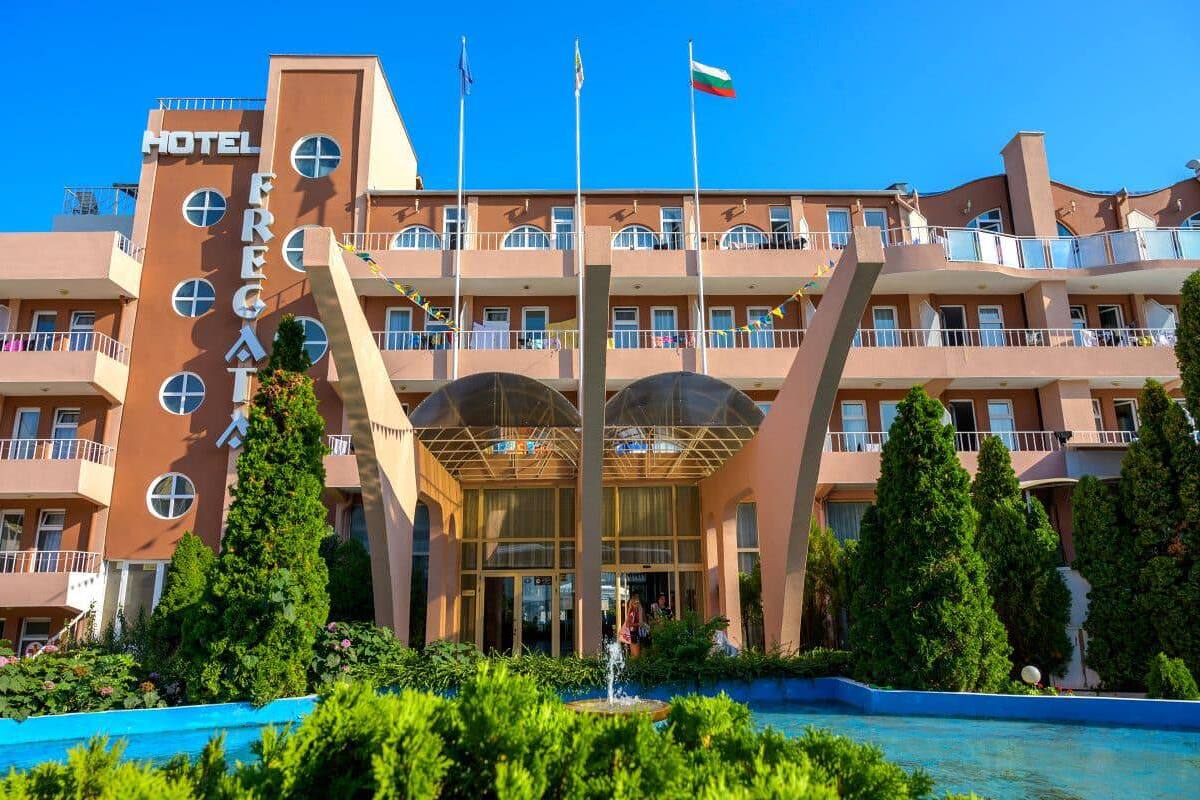 Детский и Молодежный отдых в БОЛГАРИИ 2025 от Туроператора! Курорт Кранево – отель Фрегата, бассейн 2