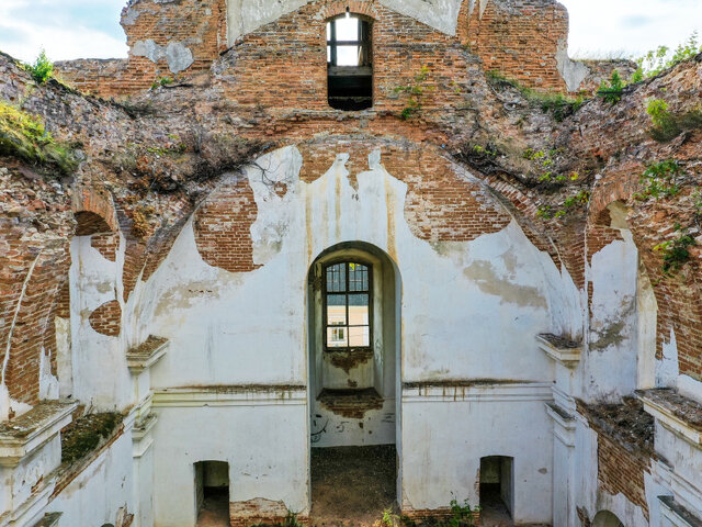 Костел Святой Троицы и монастырь миссионеров в Лысково photo 2