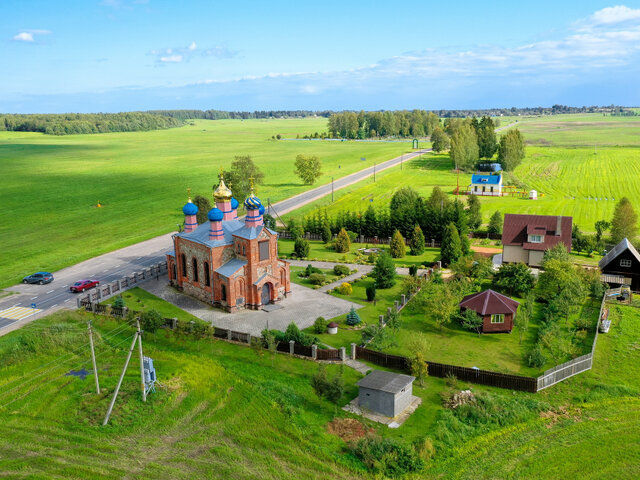 Вознесенская церковь в Россонах