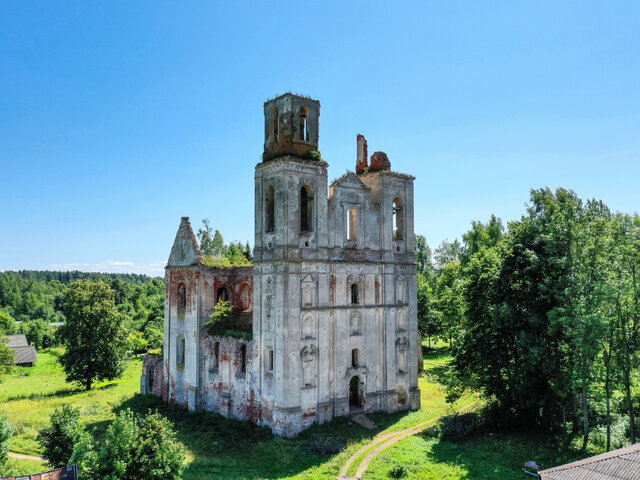 Костел Святой Вероники и монастырь бернардинцев в Селище photo 0