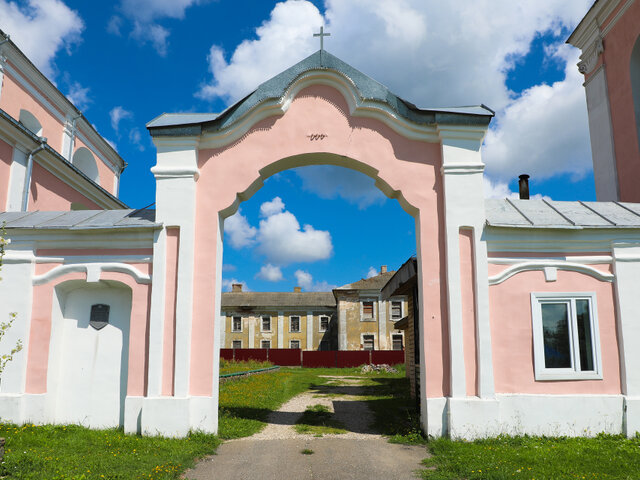 Костел Святых Петра и Павла в Борунах photo 1