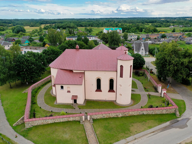 Костел Святого Иоанна Крестителя в Камаях photo 0