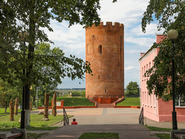 Башня-донжон в Каменце (Каменецкая вежа) photo 1