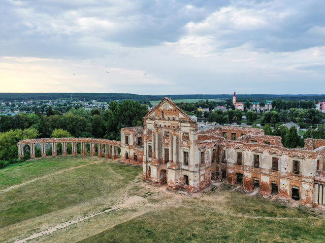 Дворцовый комплекс Сапег в Ружанах photo 0