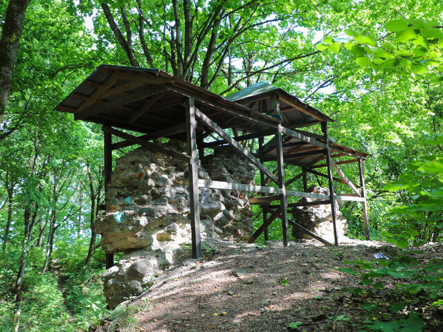 Замок в Гераненах photo 3