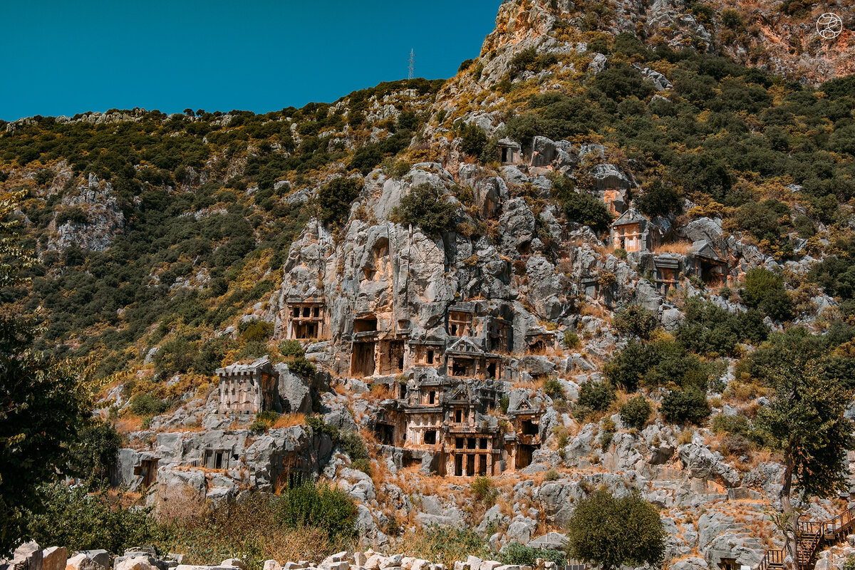 Ликийские гробницы Миры