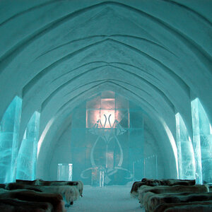Ice Hotel: освежающий отдых в самом большом ледяном отеле мира
