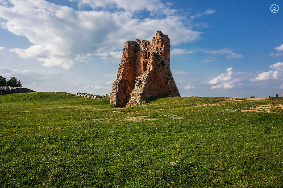 замок в новогрудке