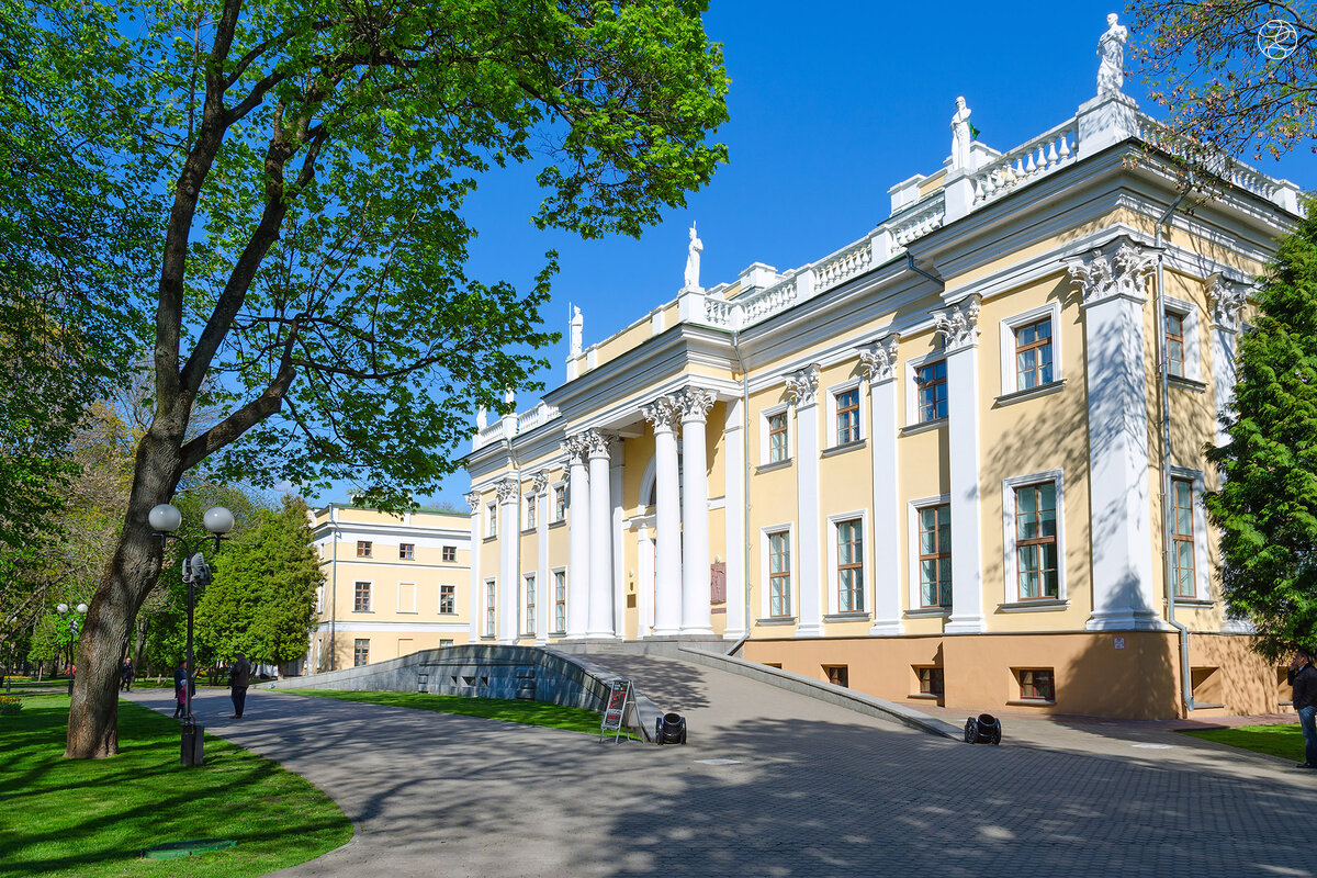 Дворец Румянцевых и Паскевичей в Гомеле