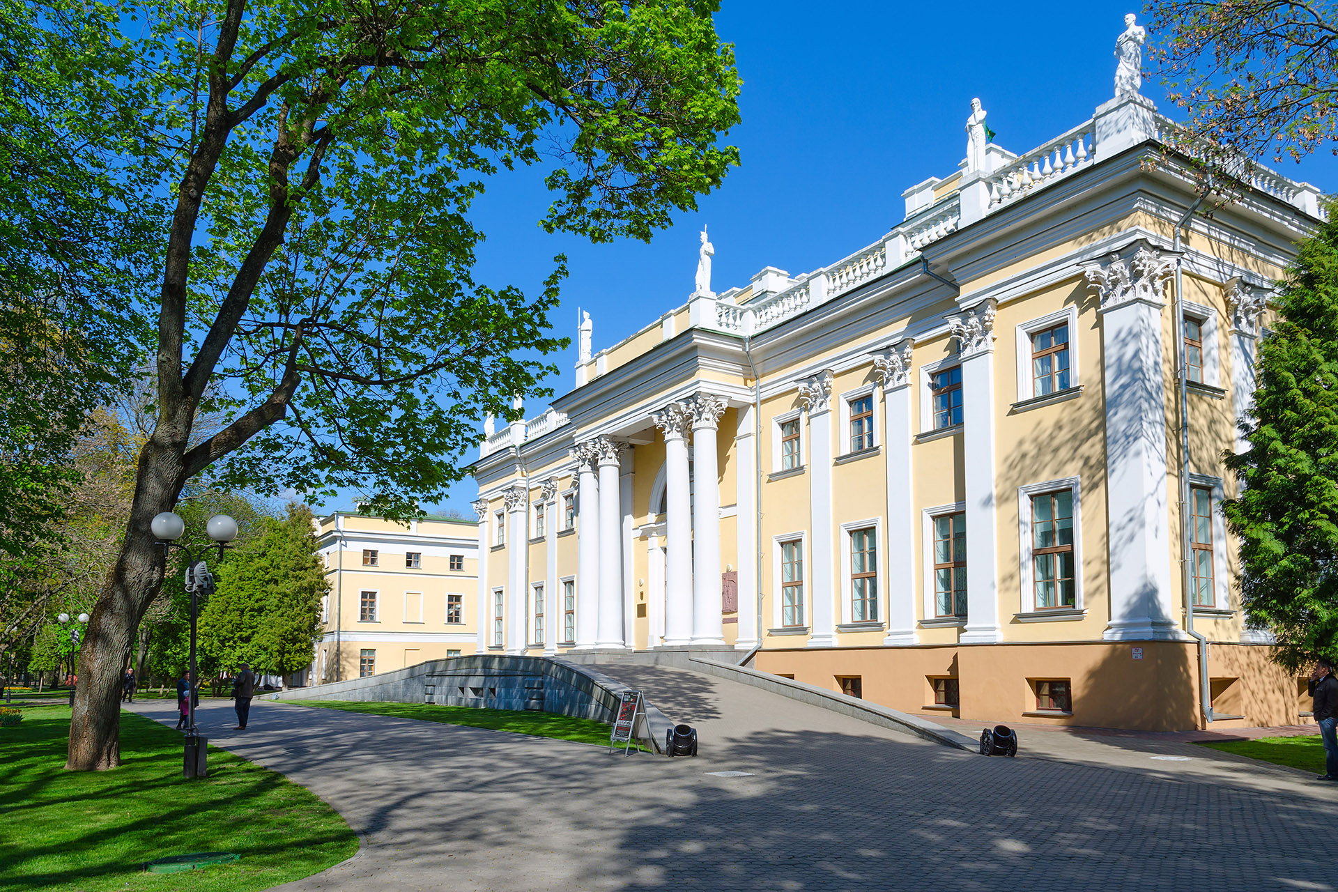 Дворец Румянцевых и Паскевичей в Гомеле
