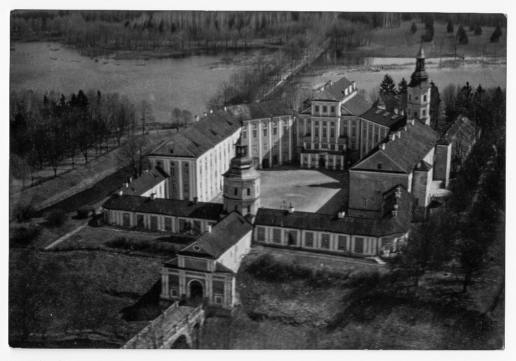 Дворец в Несвиже в 1927 году