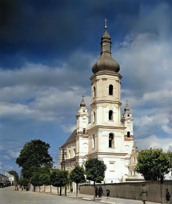 Колокольня Костела Успения Пресвятой девы Марии в Пинске в 1936 году