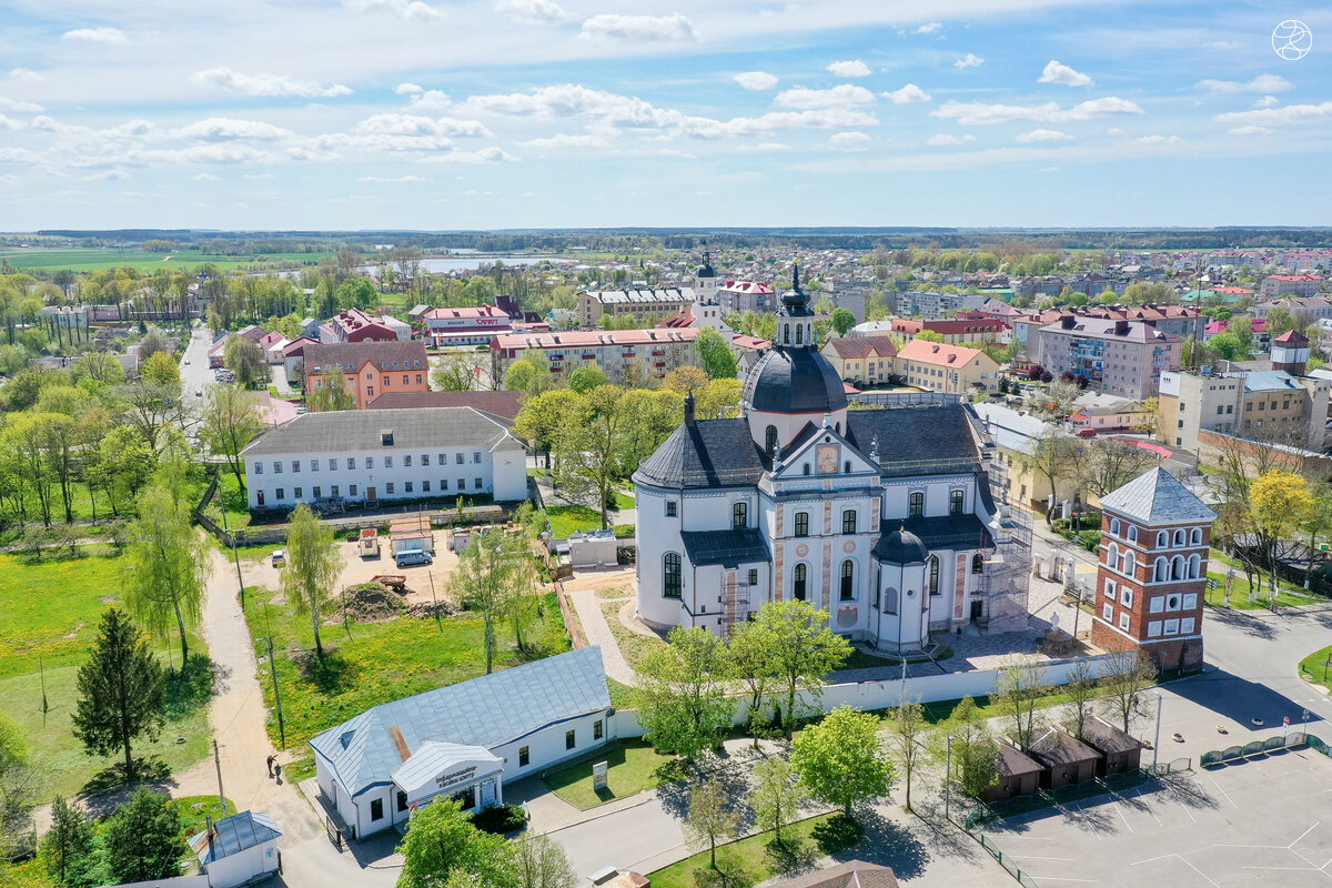 Костел Божьего тела в Несвиже