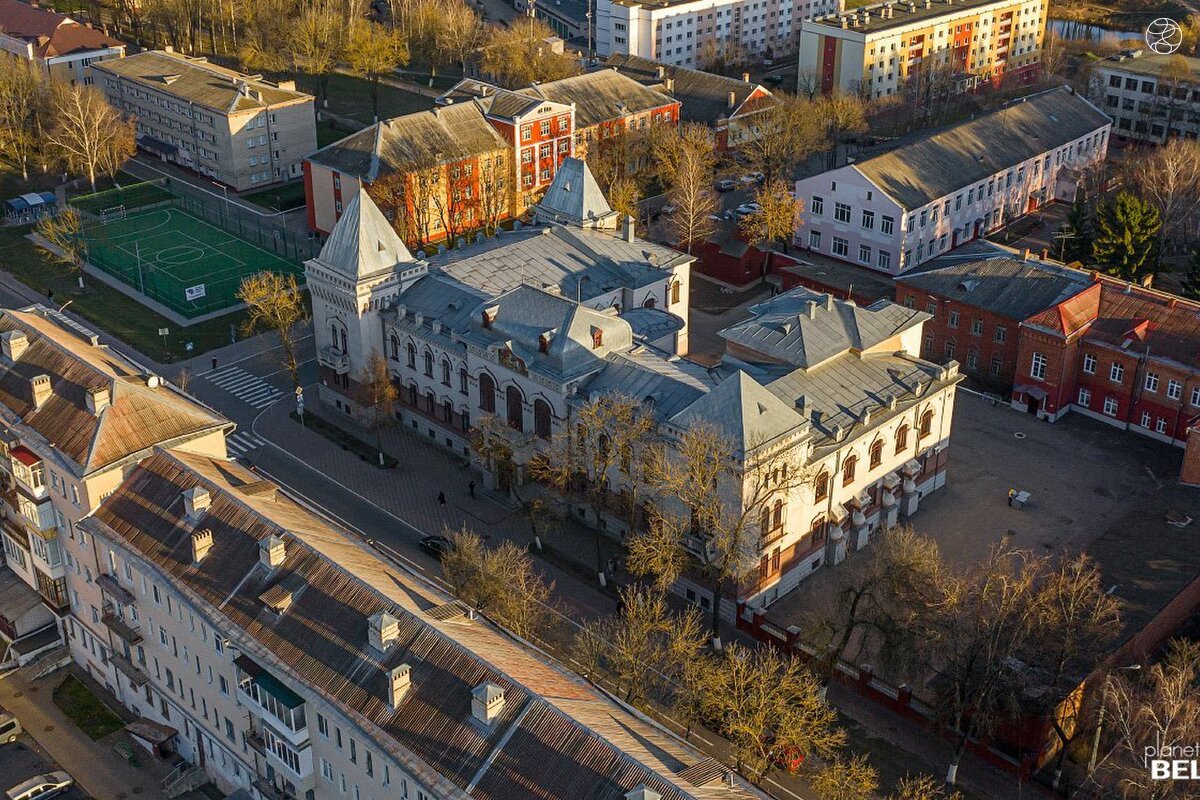 Здание бывшего поземельно-крестьянского банка в Витебске