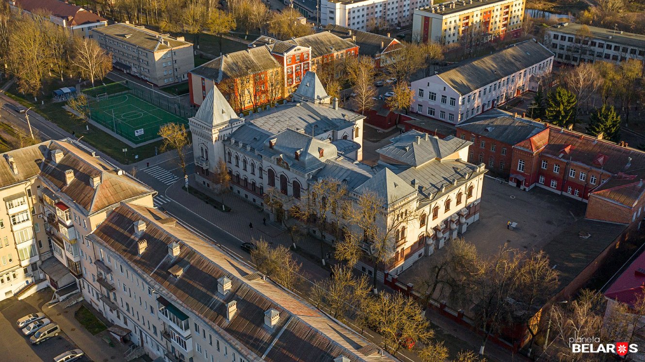 Здание бывшего поземельно-крестьянского банка в Витебске
