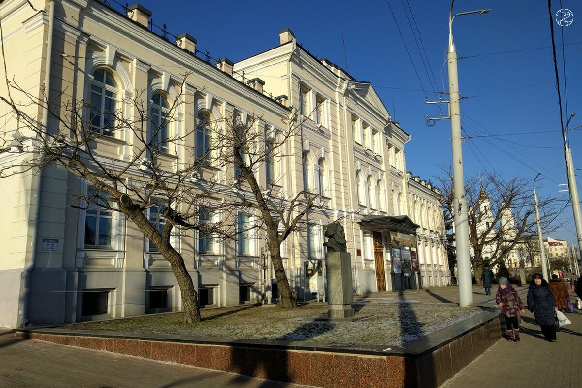 Художественный музей в здании бывшего окружного суда