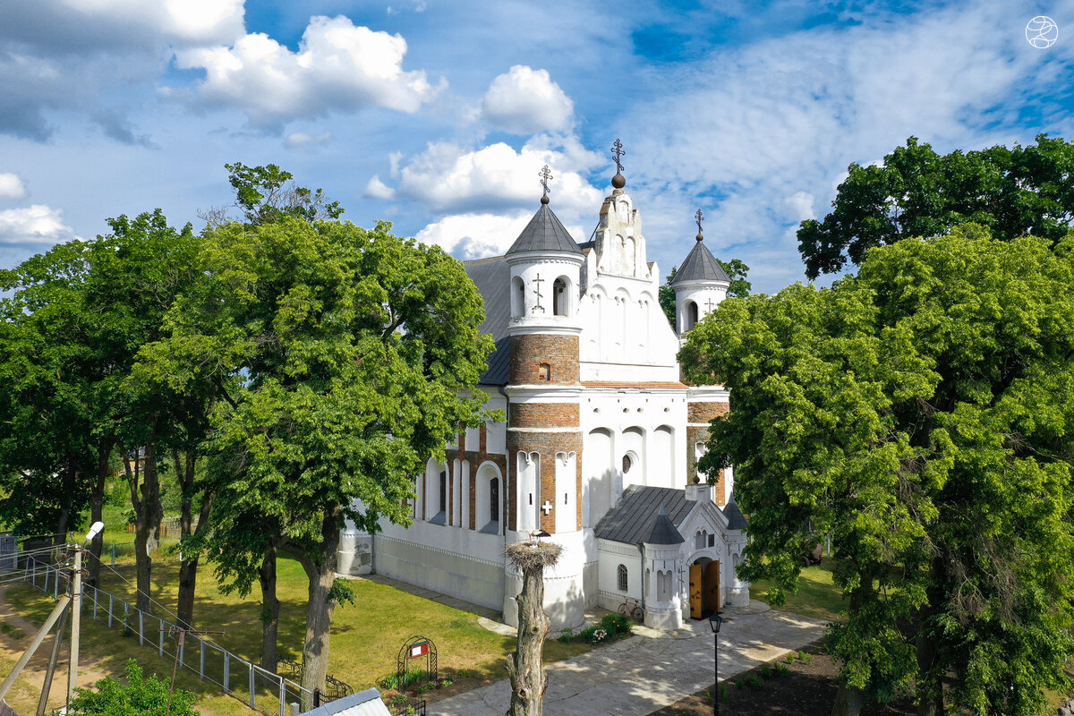 Мурованка церковь Рождества Богородицы 