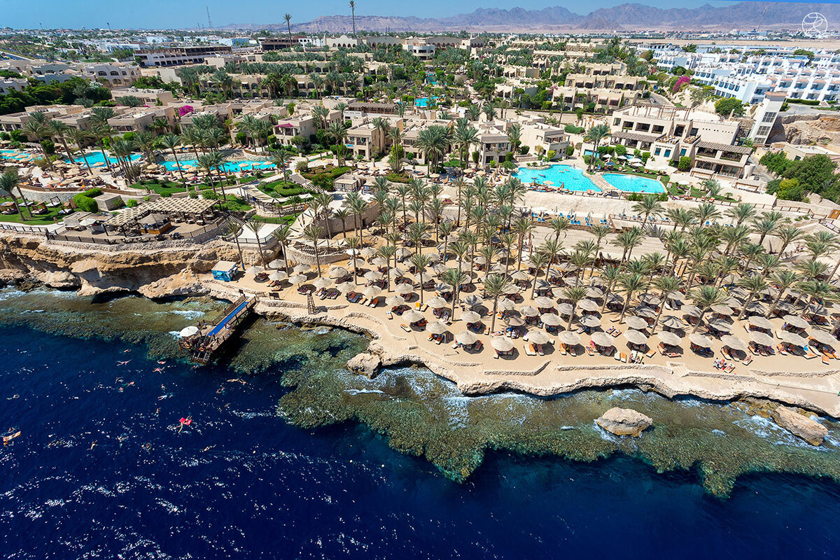 Пляж отеля Red Sea The Grand Hotel Sharm El Sheikh