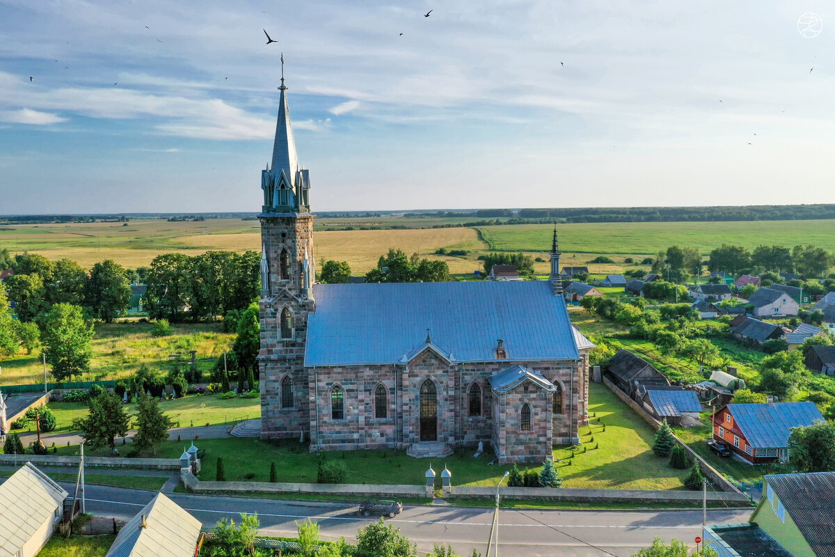 Липнишки неоготический костел в Беларуси