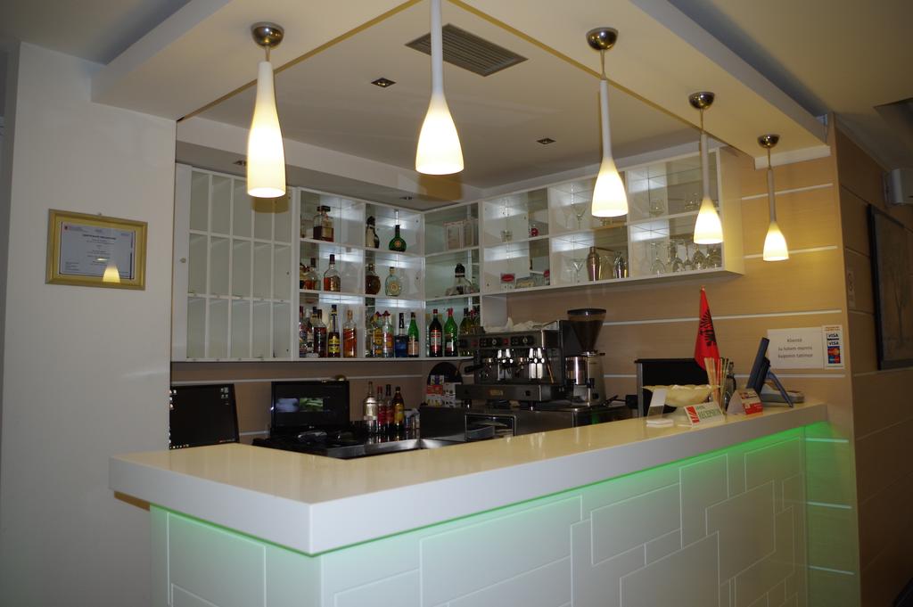 Hotel Lux Vlore 3*