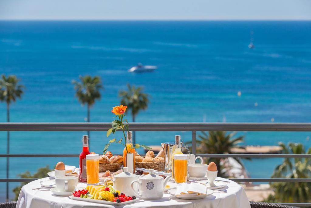 Hotel Royal Saranda 3*