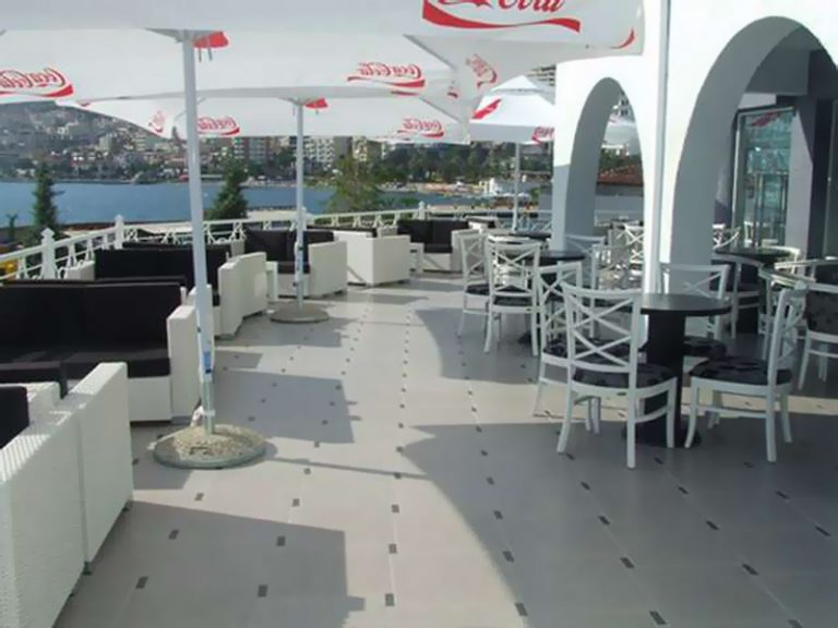 Grand Hotel Saranda 4*