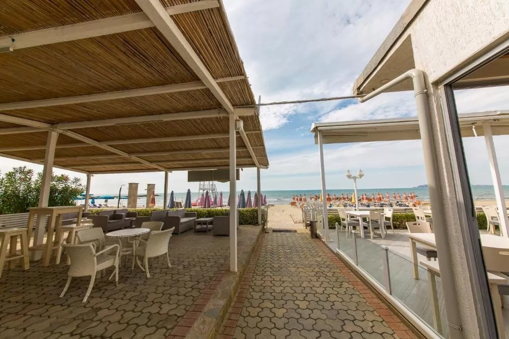 ALER Hotel Durres 3*, фото 6