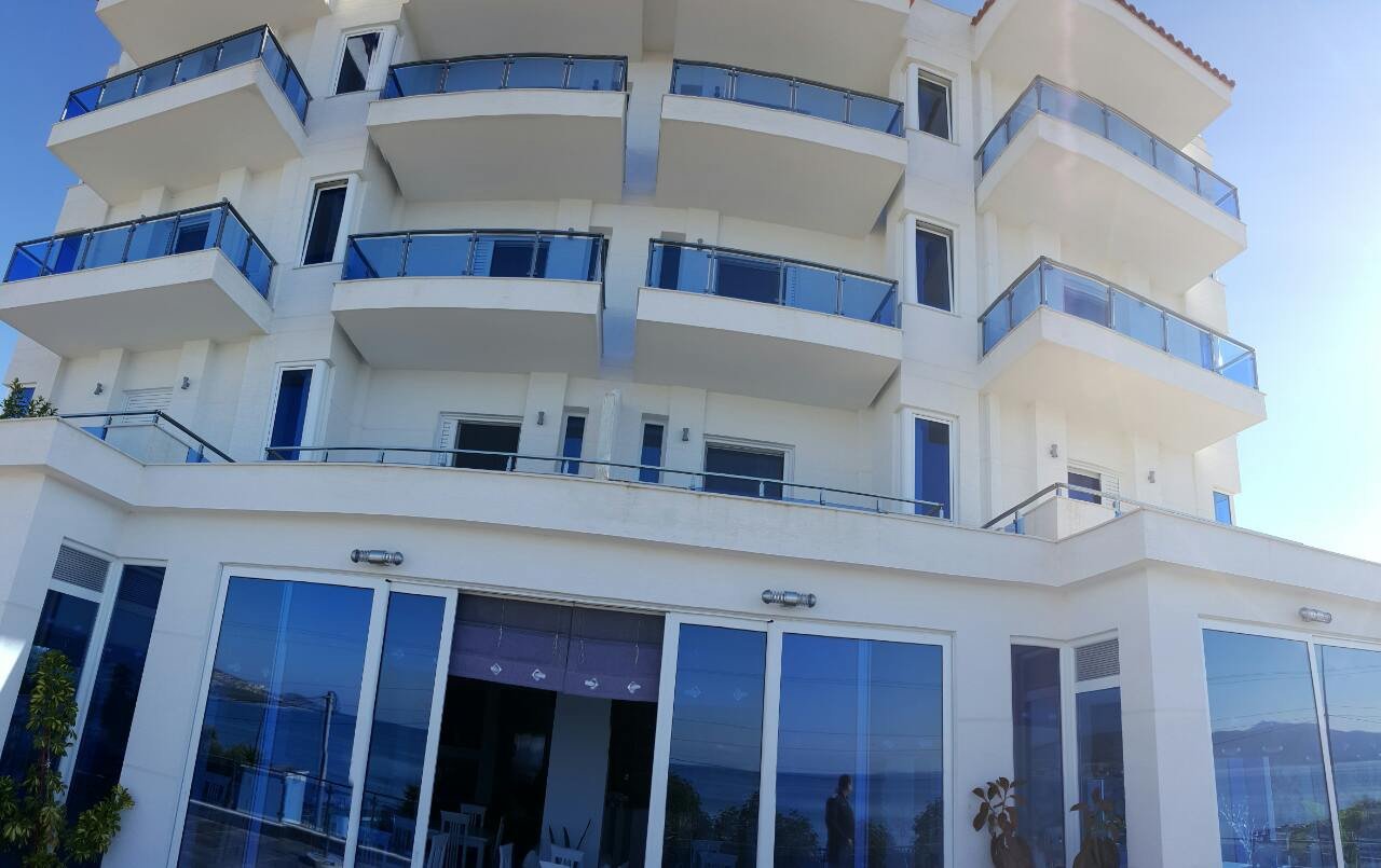 ALER Holiday Inn Saranda 4*, фото 3