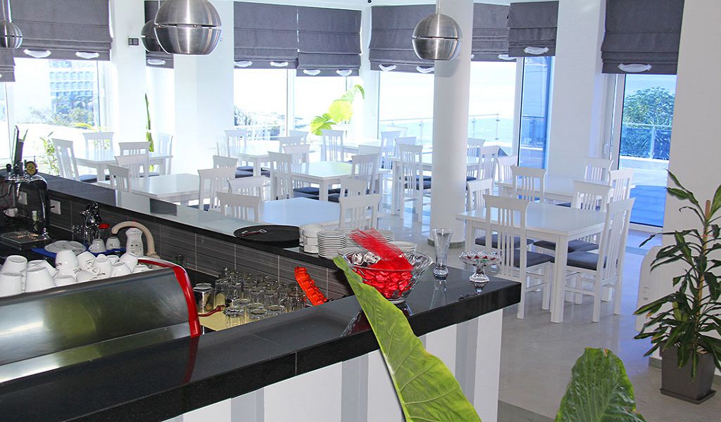 ALER Holiday Inn Saranda 4*, фото 8