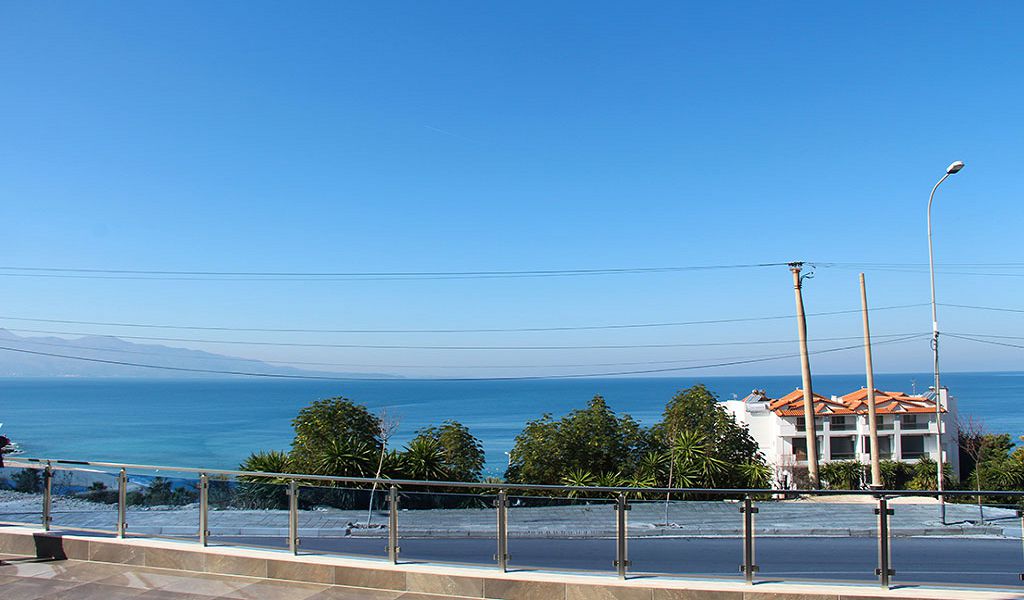 ALER Holiday Inn Saranda 4*, фото 7