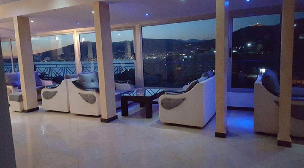 Boston Hotel Sarande 3*