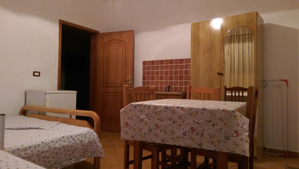 Pisha Guesthouse 2*