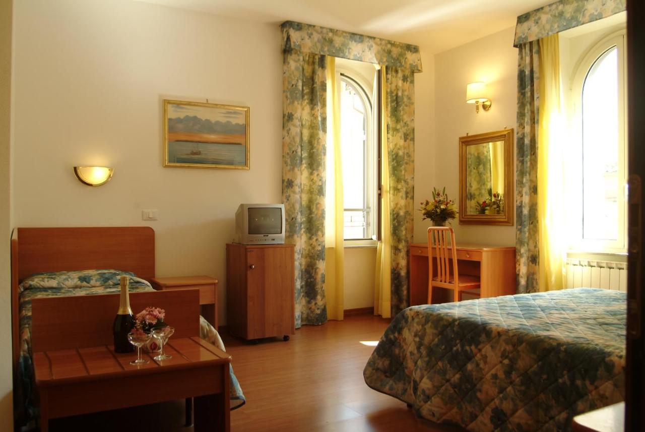 Tirreno 4*