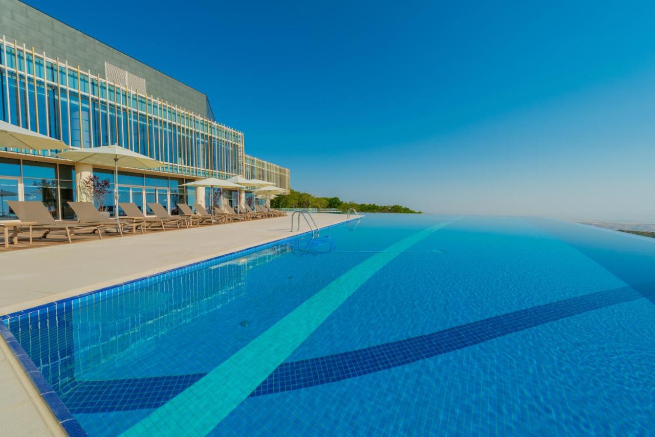 Qalaalti Hotel & Spa 5*