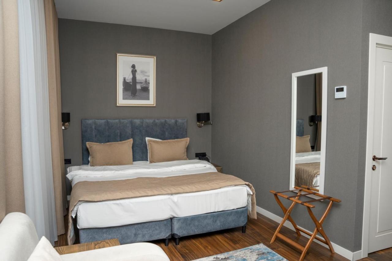 Port Rivoli Baku 4*