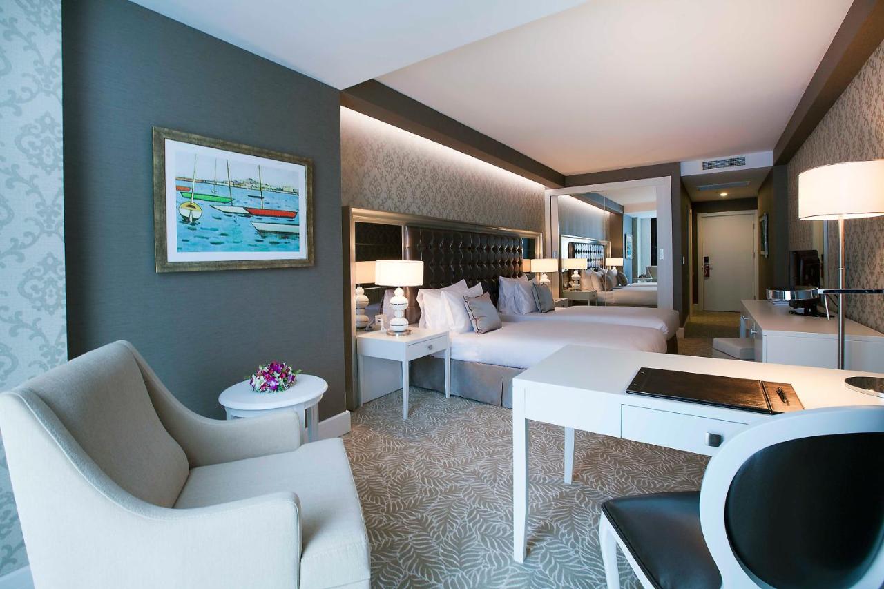 Qafqaz Baku City Hotel & Residences Baku 4*