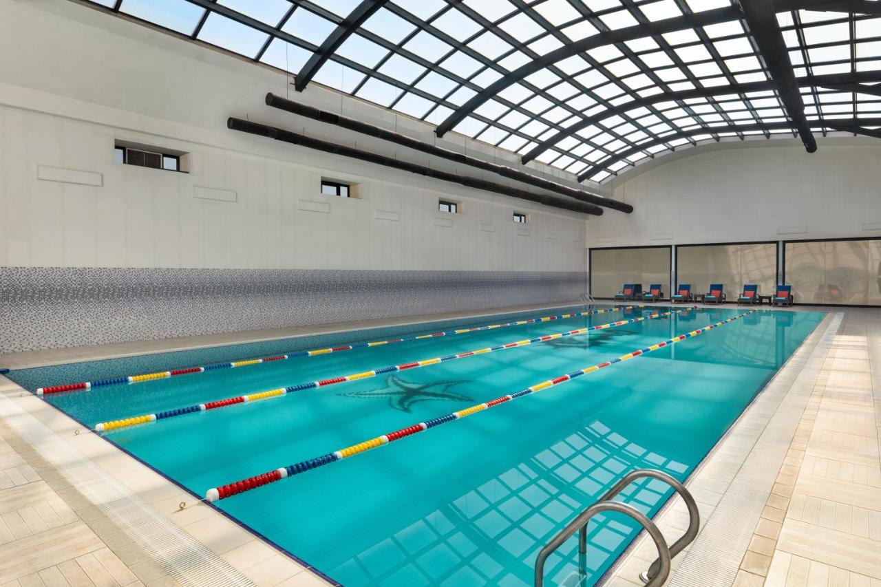 Wyndham Baku Hotel 4*