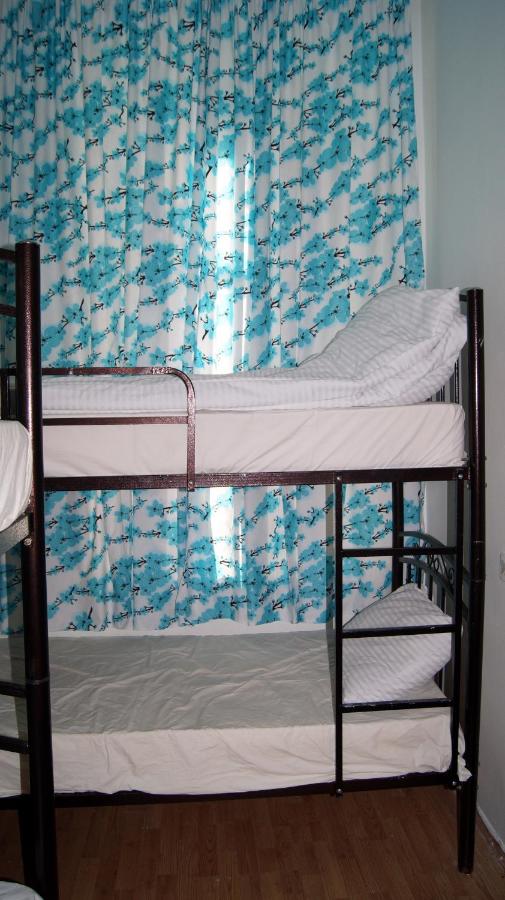 Arium Hotel 2*