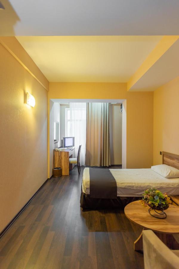 Diplomat Hotel 2*, фото 2